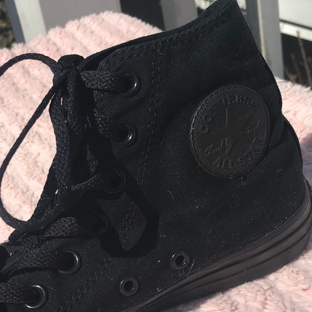 All black High top Converse
